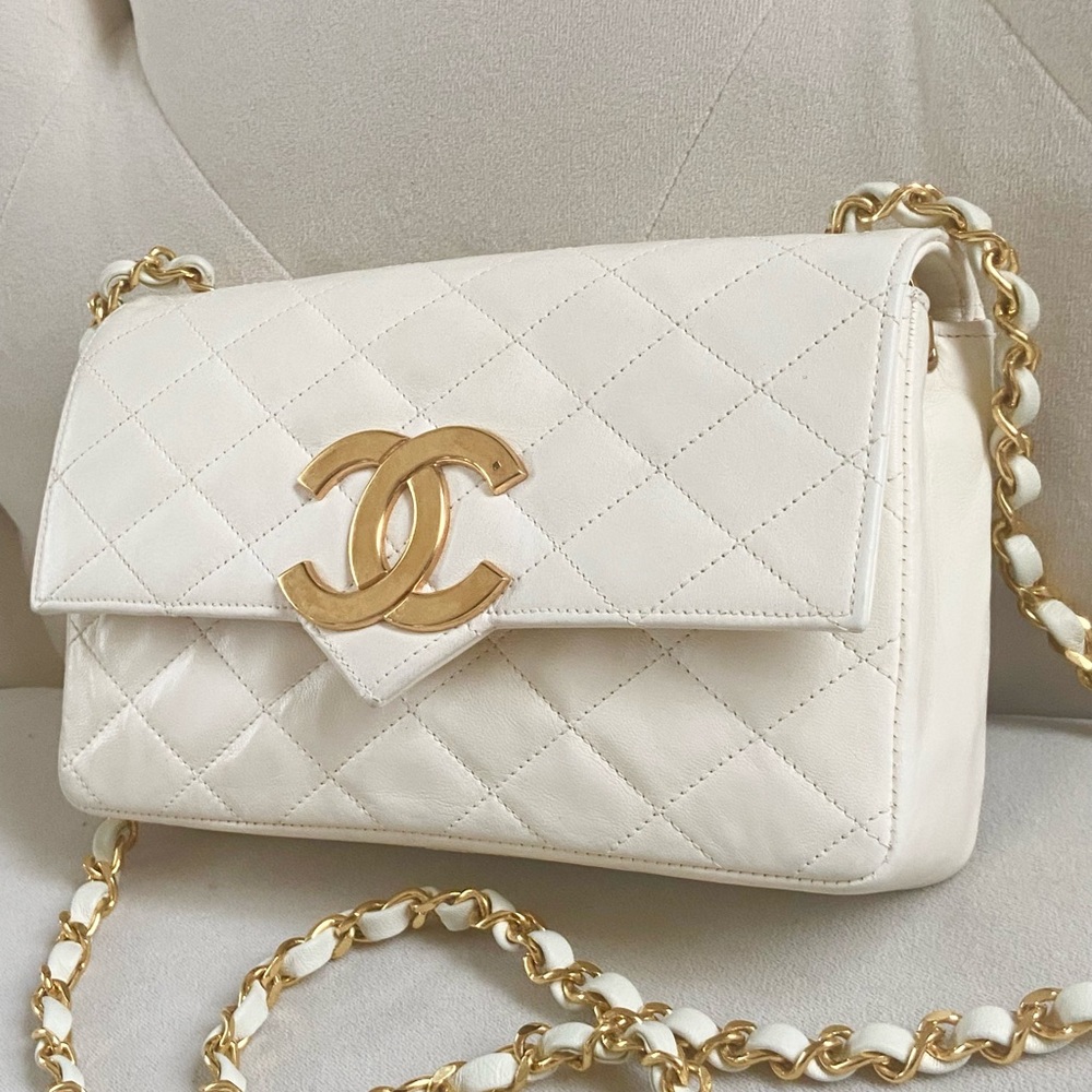Chanel Vintage Quilted Lambskin XL CC 24k Gold Plated hardware Flap Bag - Picture 3 of 10
